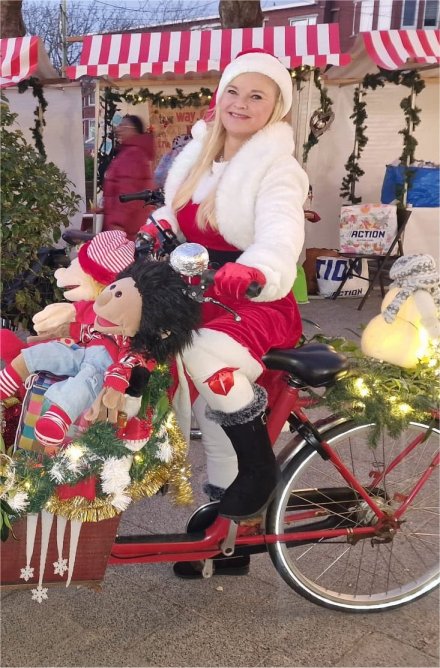 Santa Susanne, www.zorg-artiesten.nl